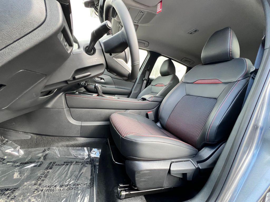 new 2025 Nissan Kicks car, priced at $30,514