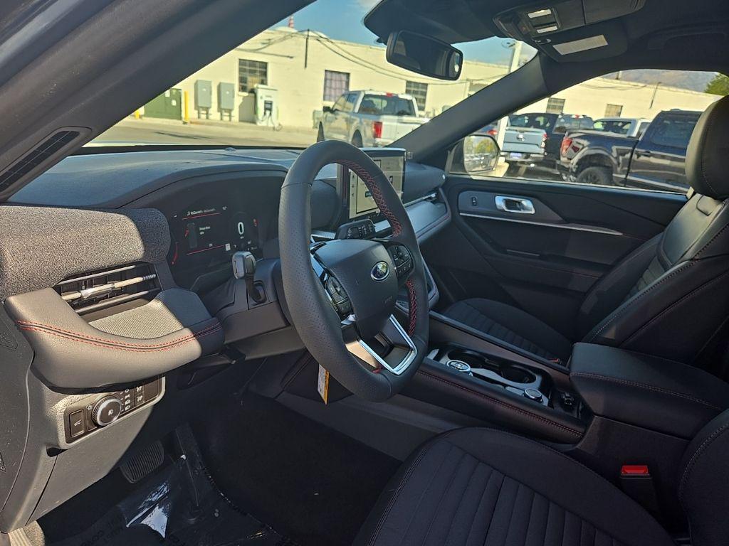 new 2025 Ford Explorer car, priced at $48,564