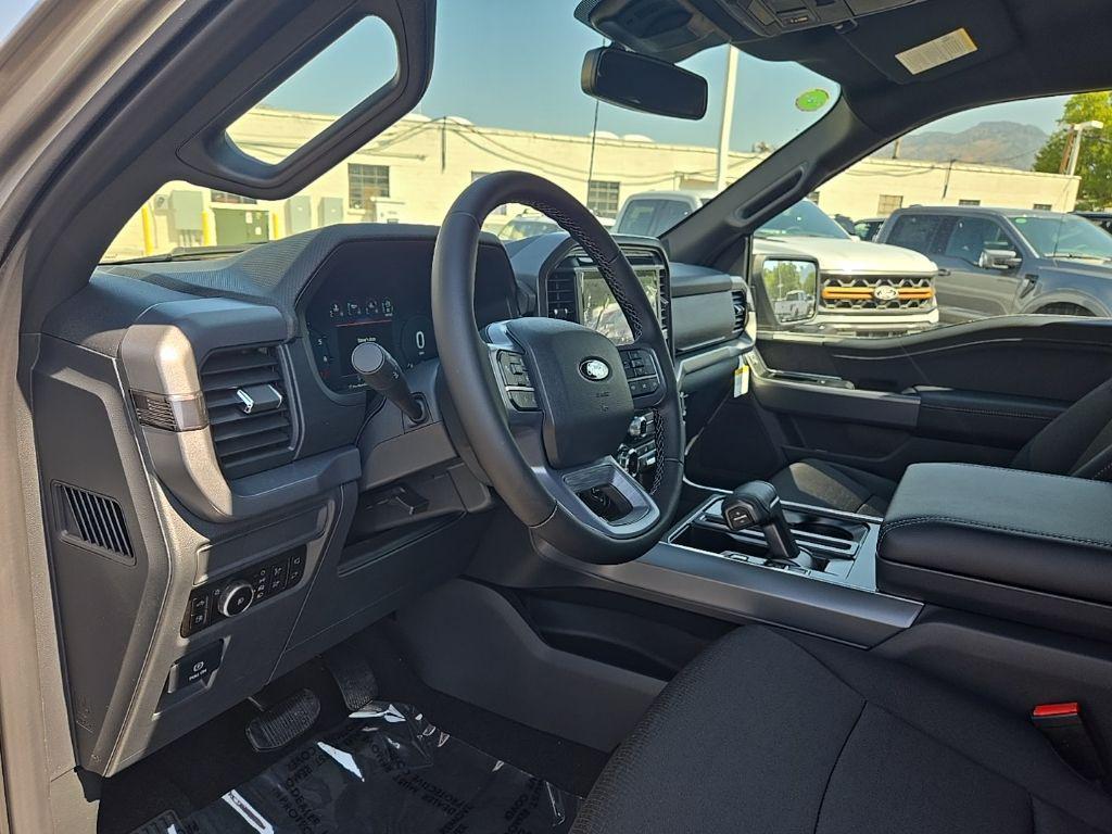 new 2025 Ford F-150 car, priced at $58,684