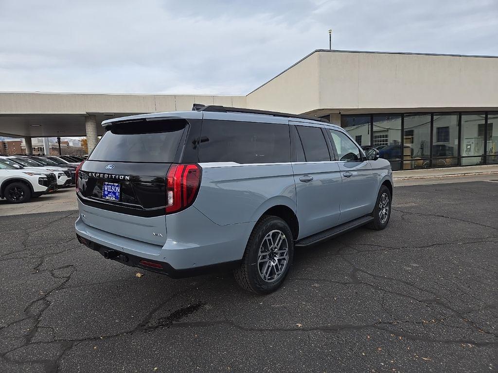 new 2025 Ford Expedition Max car, priced at $76,320