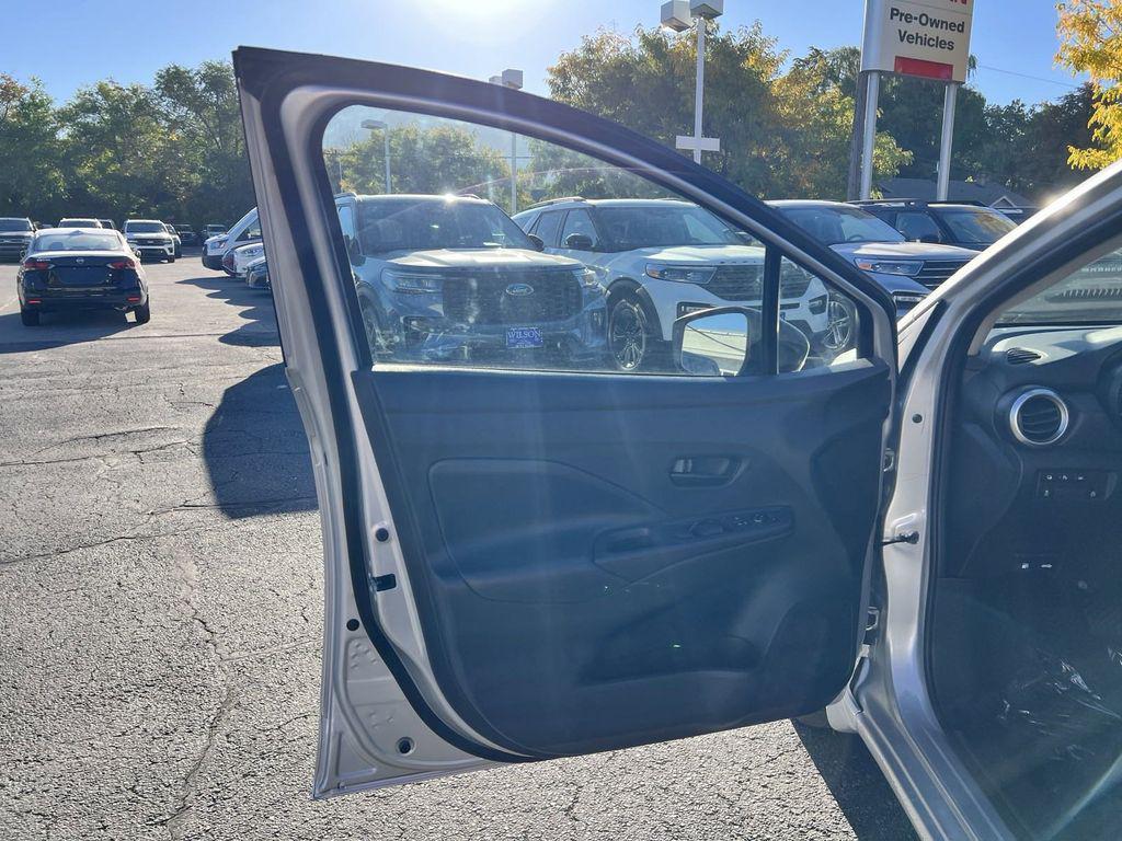 new 2024 Nissan Versa car, priced at $18,427