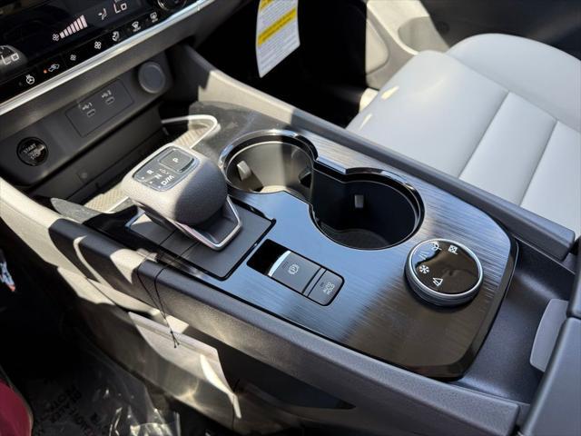 new 2025 Nissan Rogue car, priced at $38,352