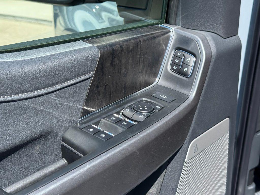 new 2025 Ford F-350 car, priced at $78,520