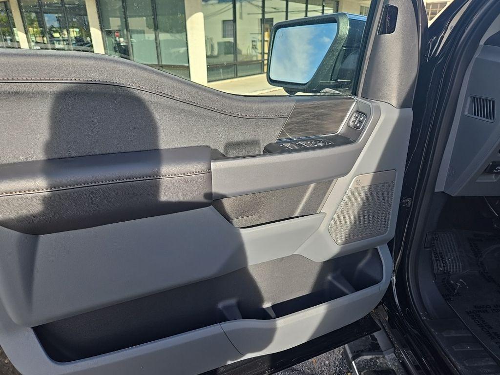 new 2025 Ford F-150 car, priced at $66,587