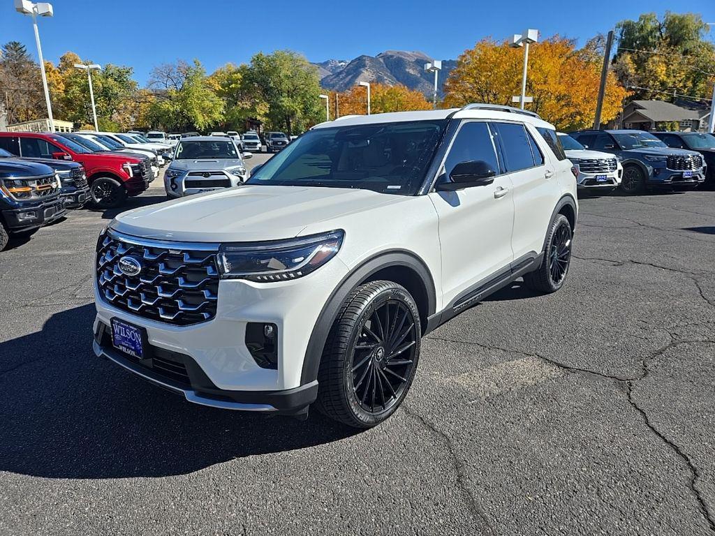 new 2025 Ford Explorer car, priced at $57,569