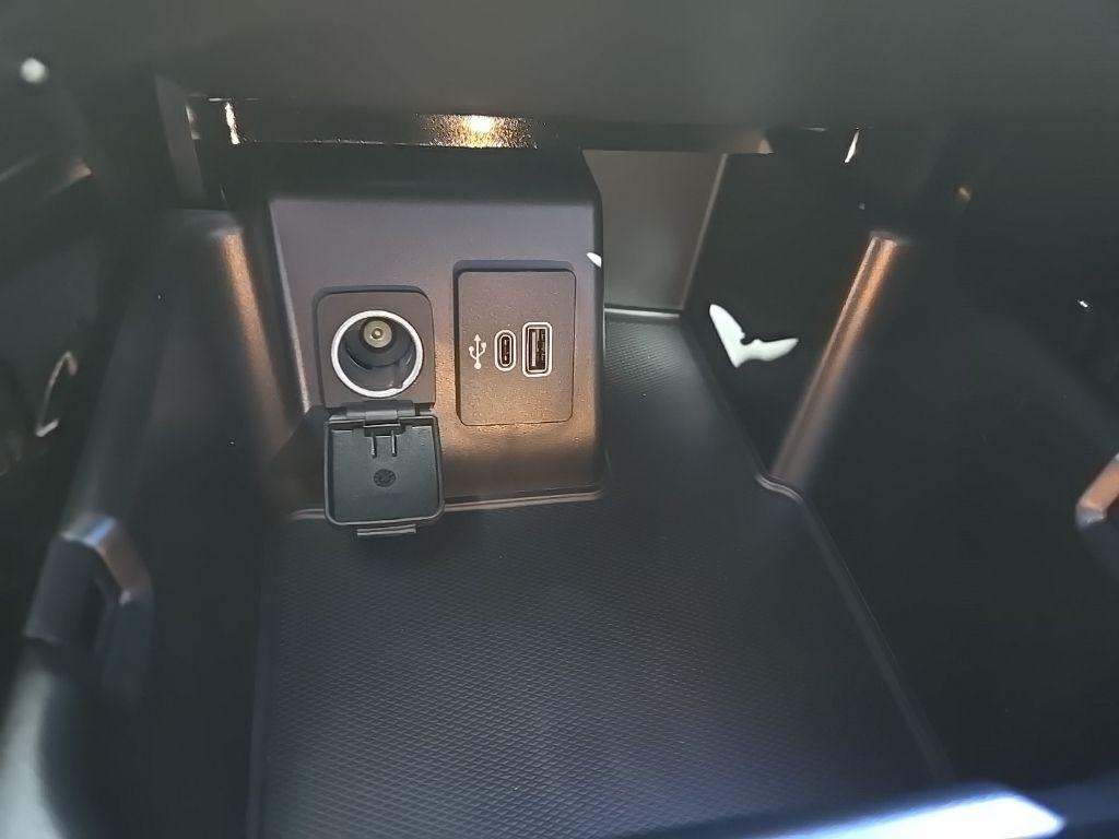 new 2025 Ford Explorer car, priced at $57,569