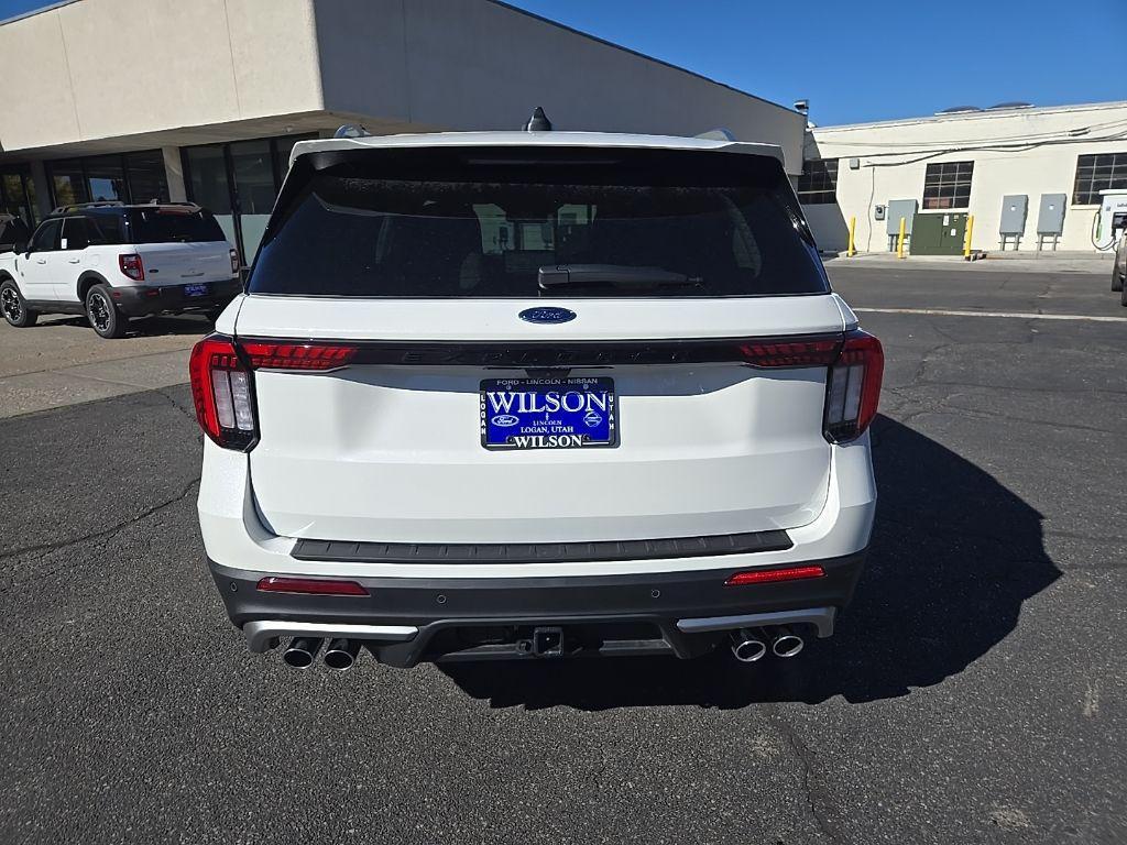 new 2025 Ford Explorer car, priced at $57,569