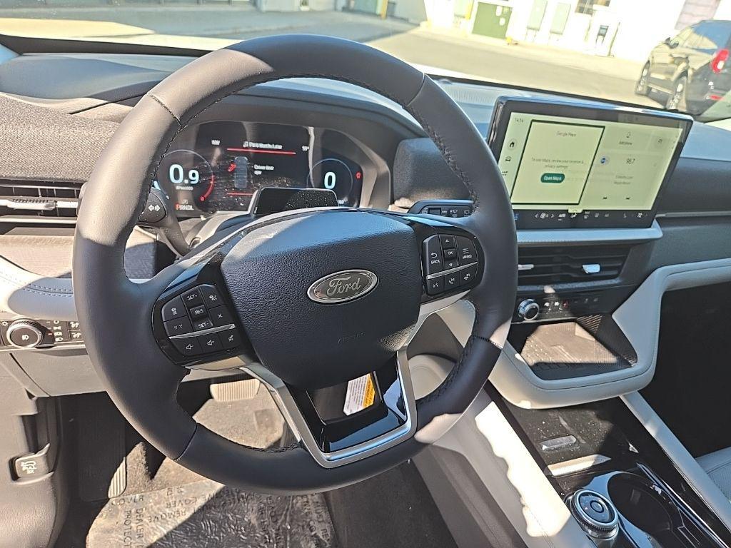 new 2025 Ford Explorer car, priced at $57,569