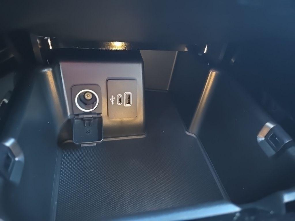 new 2025 Ford Explorer car, priced at $57,569