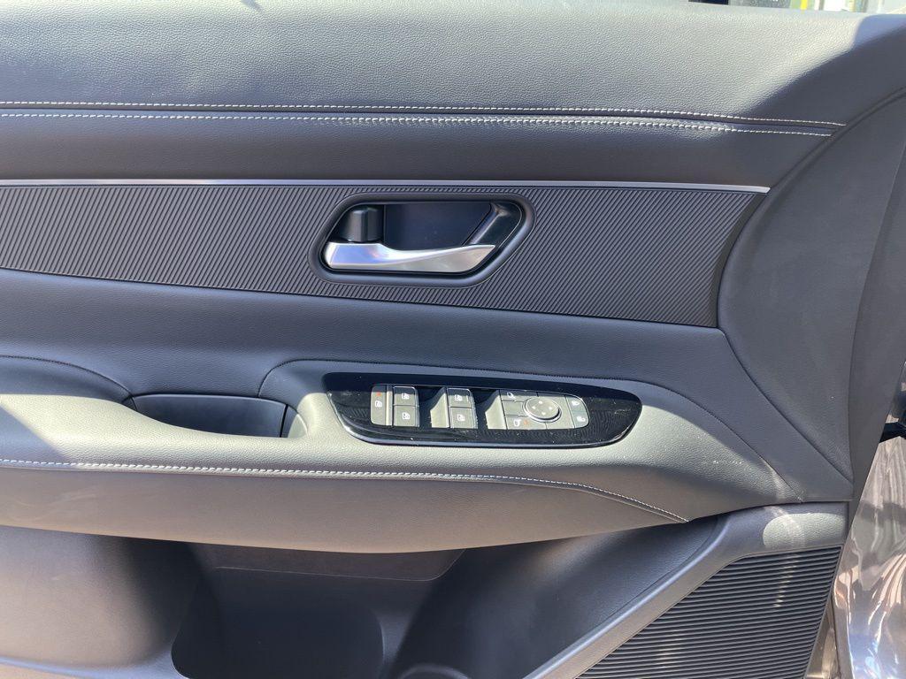 new 2025 Nissan Murano car, priced at $36,511