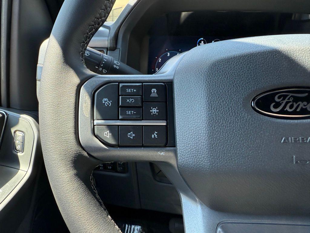 new 2025 Ford F-150 car, priced at $59,432