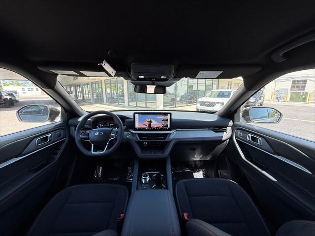 new 2025 Ford Explorer car, priced at $53,219