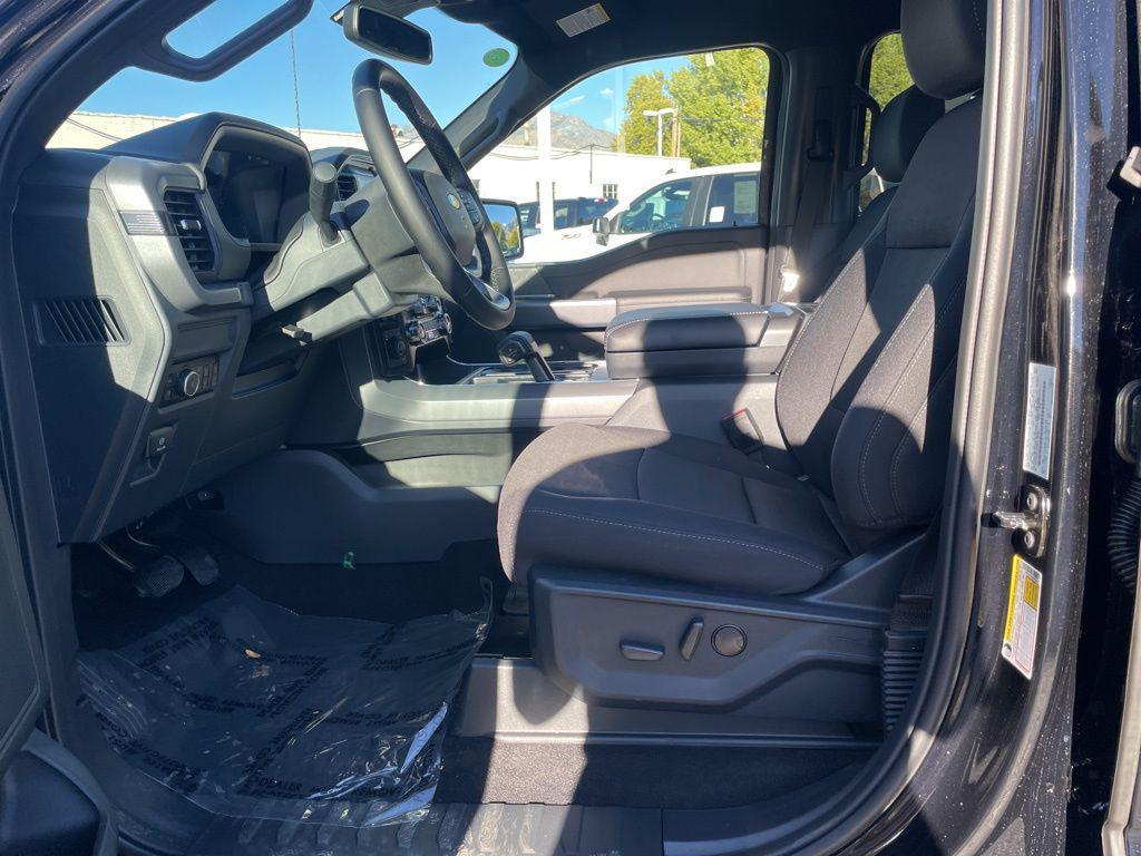 new 2025 Ford F-150 car, priced at $59,689