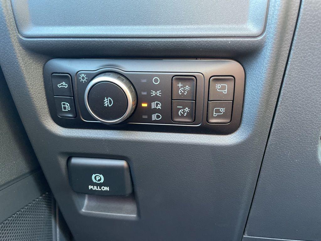 new 2025 Ford F-150 car, priced at $59,689