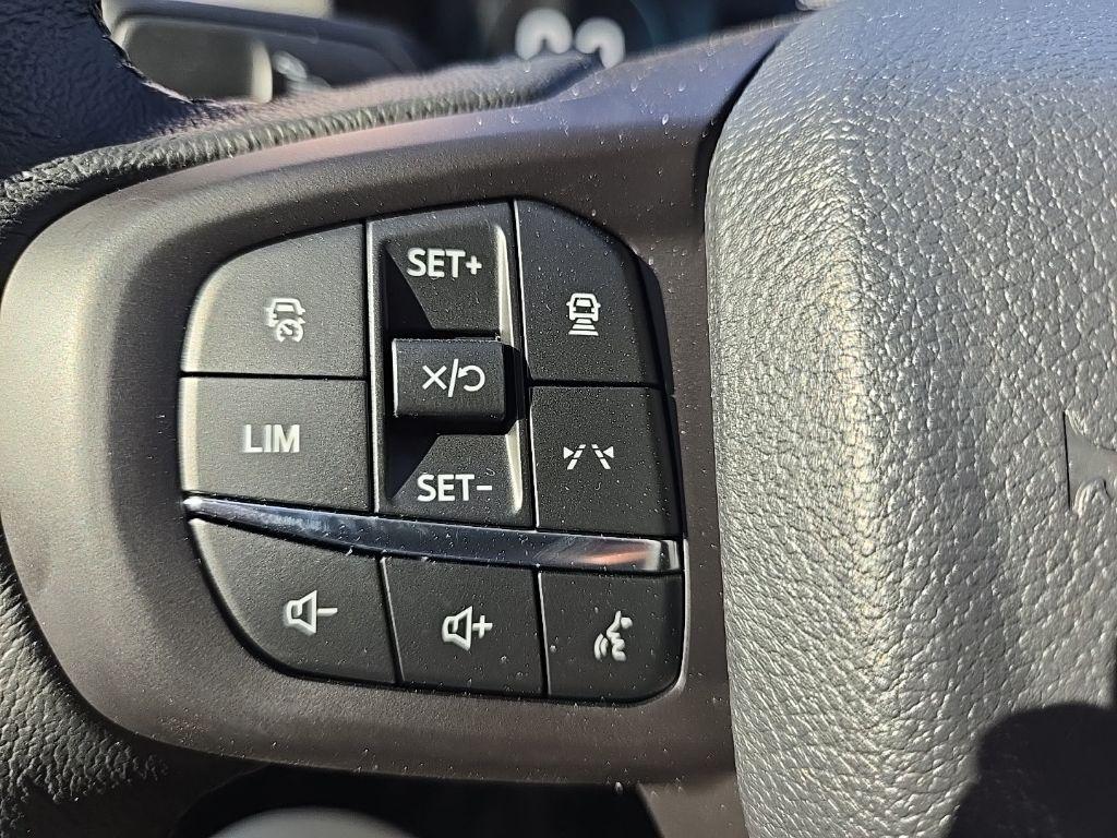 new 2025 Ford Ranger car, priced at $52,100