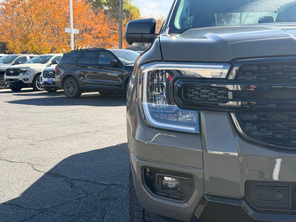new 2025 Ford Ranger car, priced at $40,520