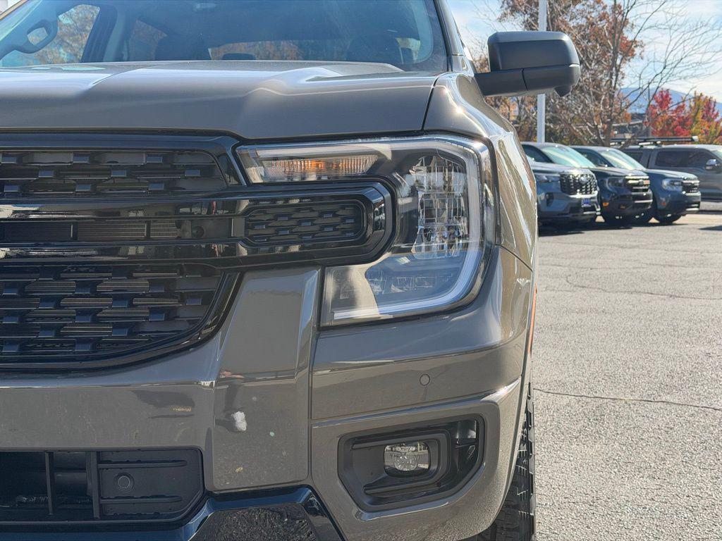 new 2025 Ford Ranger car, priced at $40,520