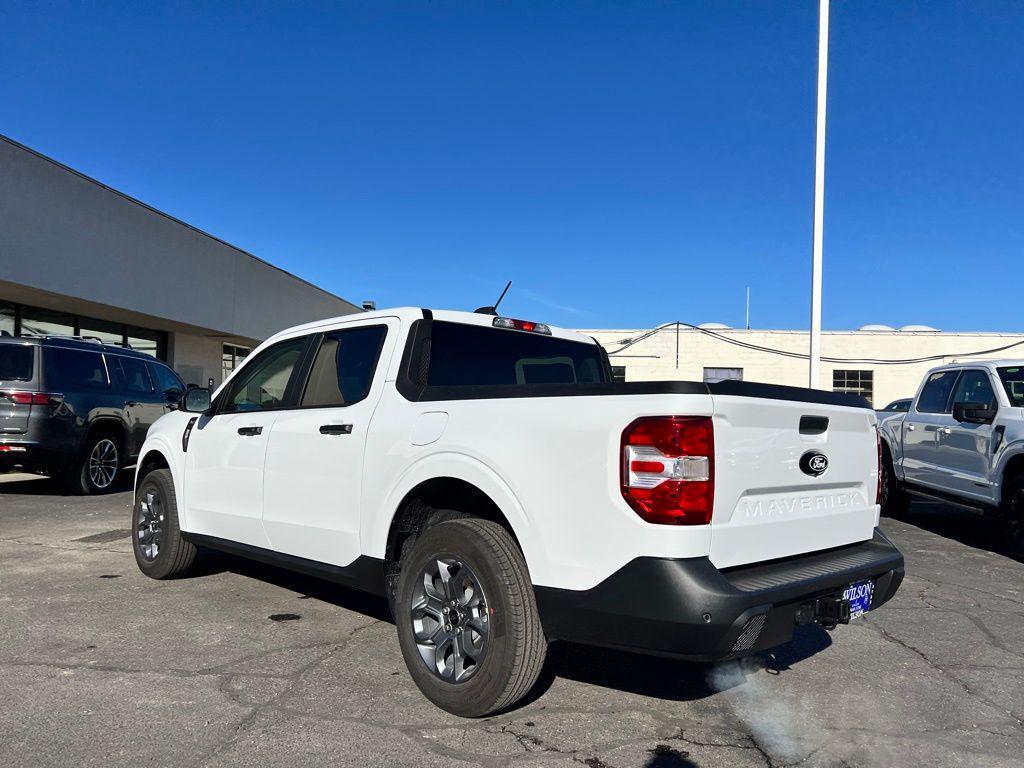 new 2025 Ford Maverick car, priced at $32,072