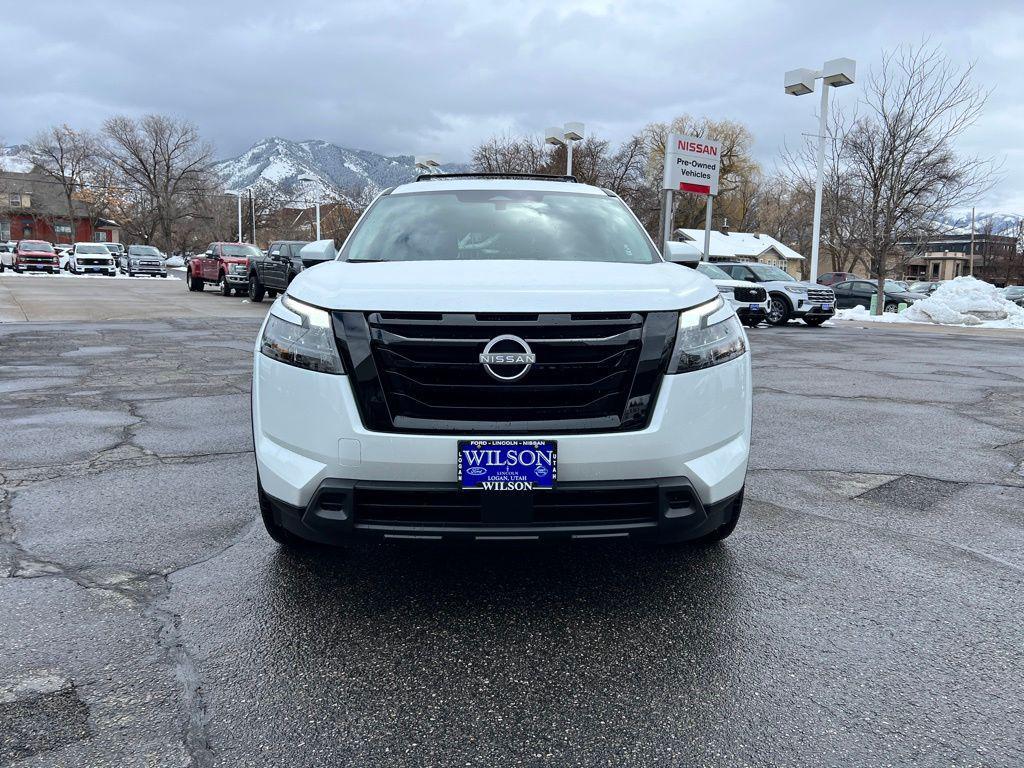 new 2025 Nissan Pathfinder car, priced at $42,667