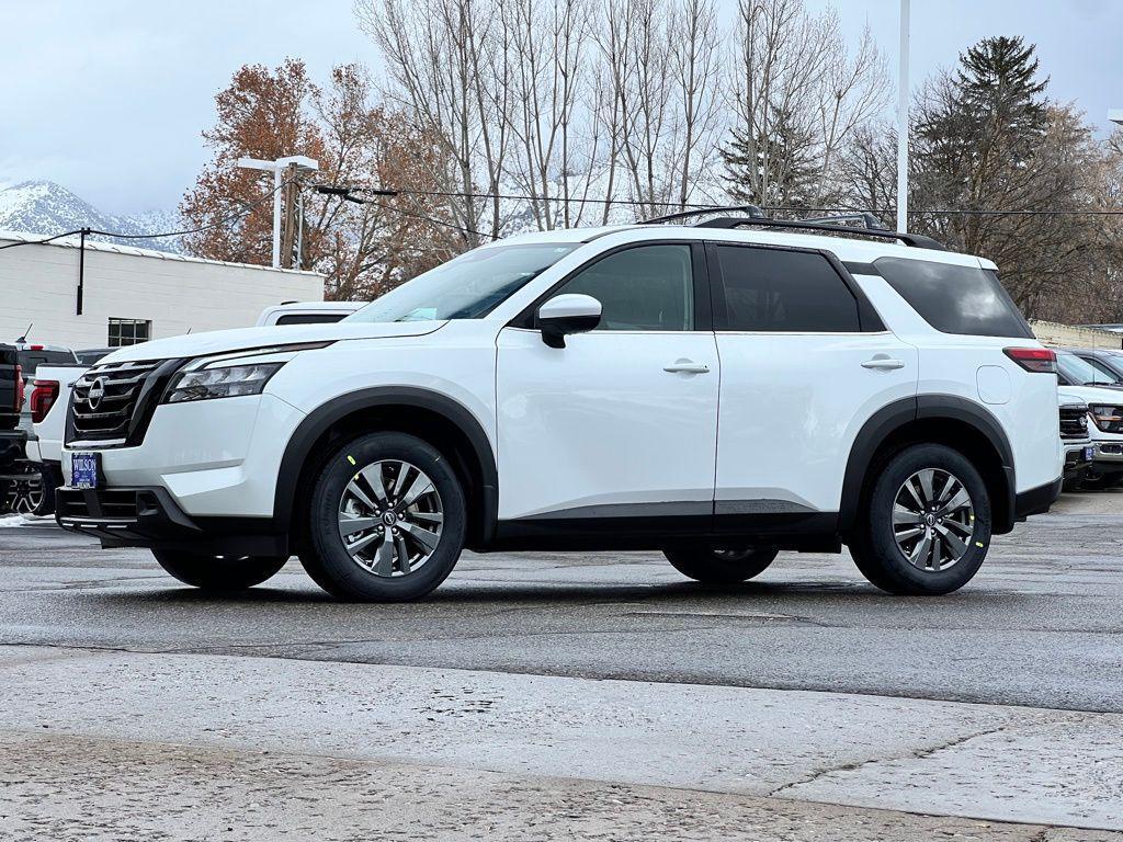 new 2025 Nissan Pathfinder car, priced at $42,667