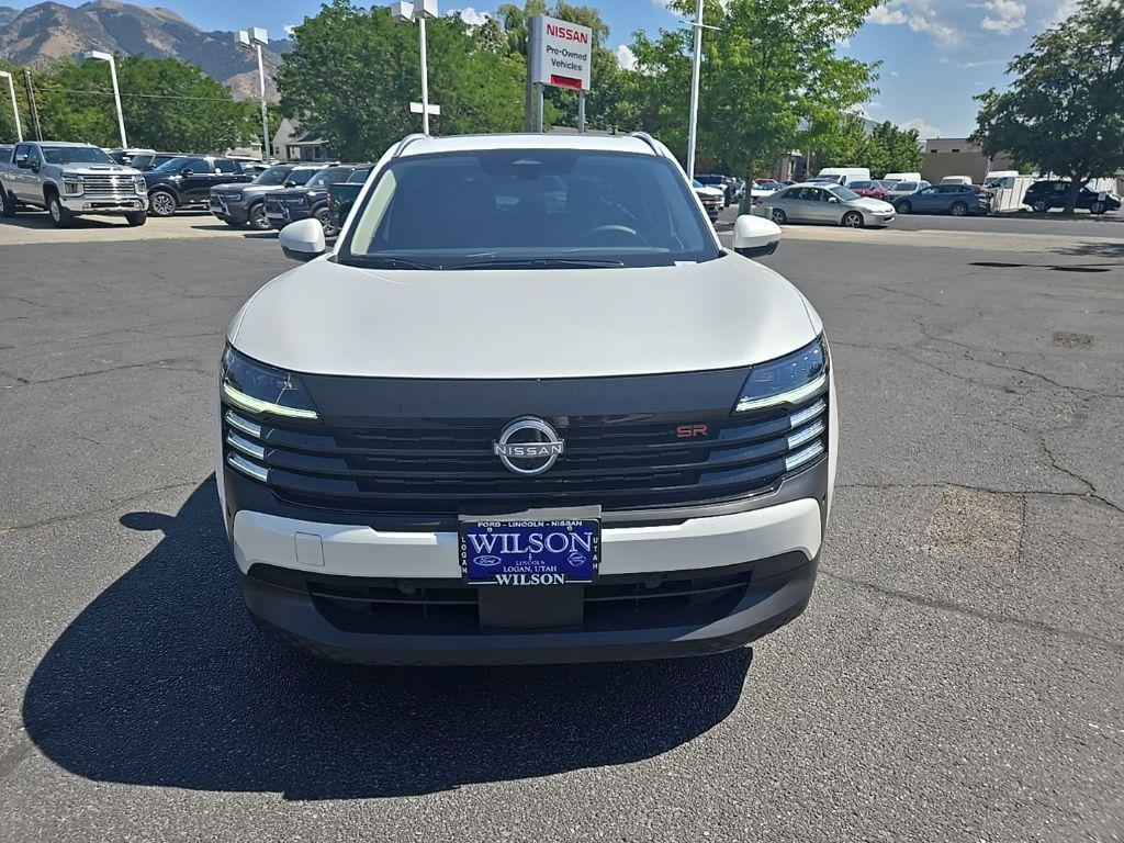 new 2025 Nissan Kicks car, priced at $31,185