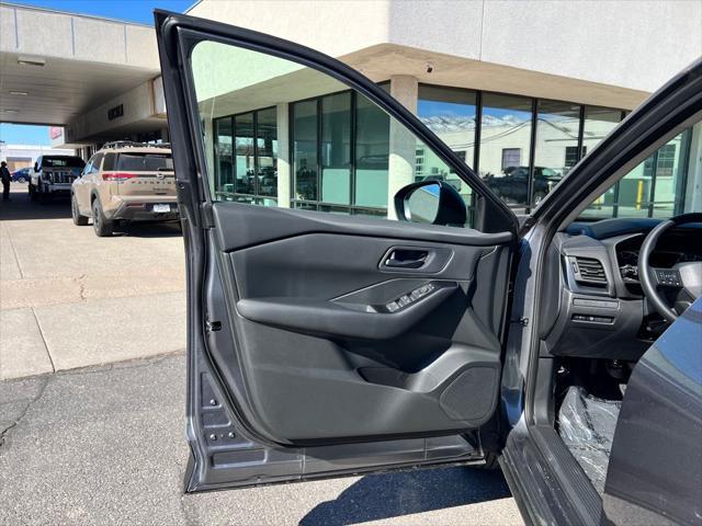 new 2025 Nissan Rogue car, priced at $30,276