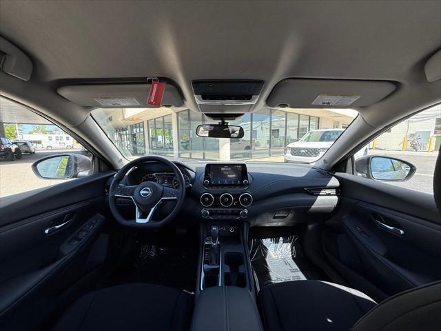 new 2025 Nissan Sentra car, priced at $23,512