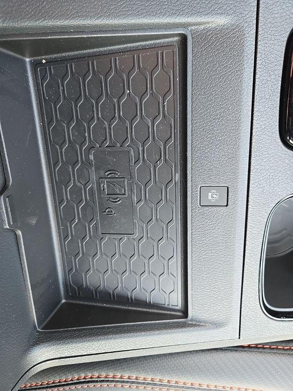 new 2025 Nissan Frontier car, priced at $45,002