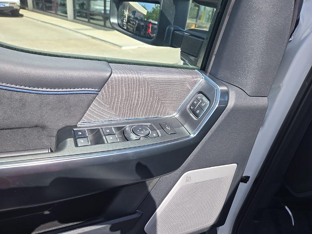 new 2025 Ford F-250 car, priced at $89,881