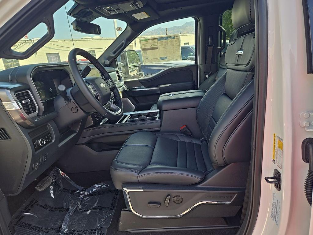 new 2025 Ford F-250 car, priced at $89,881