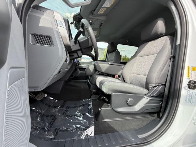 new 2025 Ford F-250 car, priced at $53,596