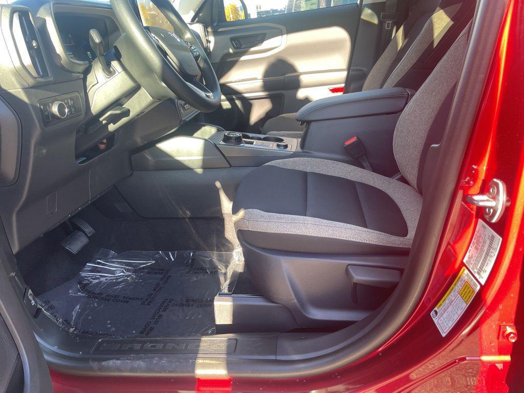 new 2025 Ford Bronco Sport car, priced at $30,185