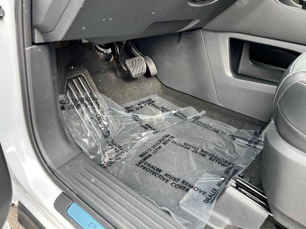 new 2025 Nissan Pathfinder car, priced at $50,799