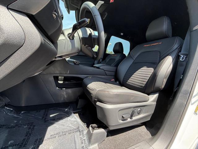 new 2025 Nissan Pathfinder car, priced at $44,038