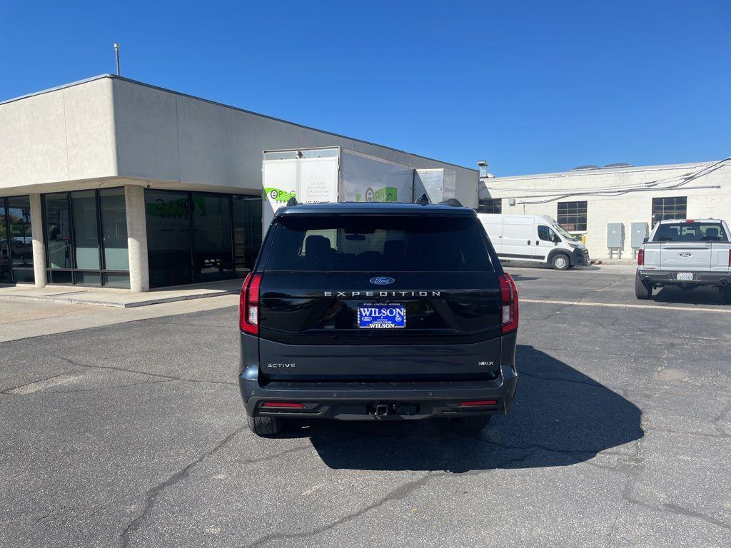 new 2025 Ford Expedition Max car, priced at $75,820