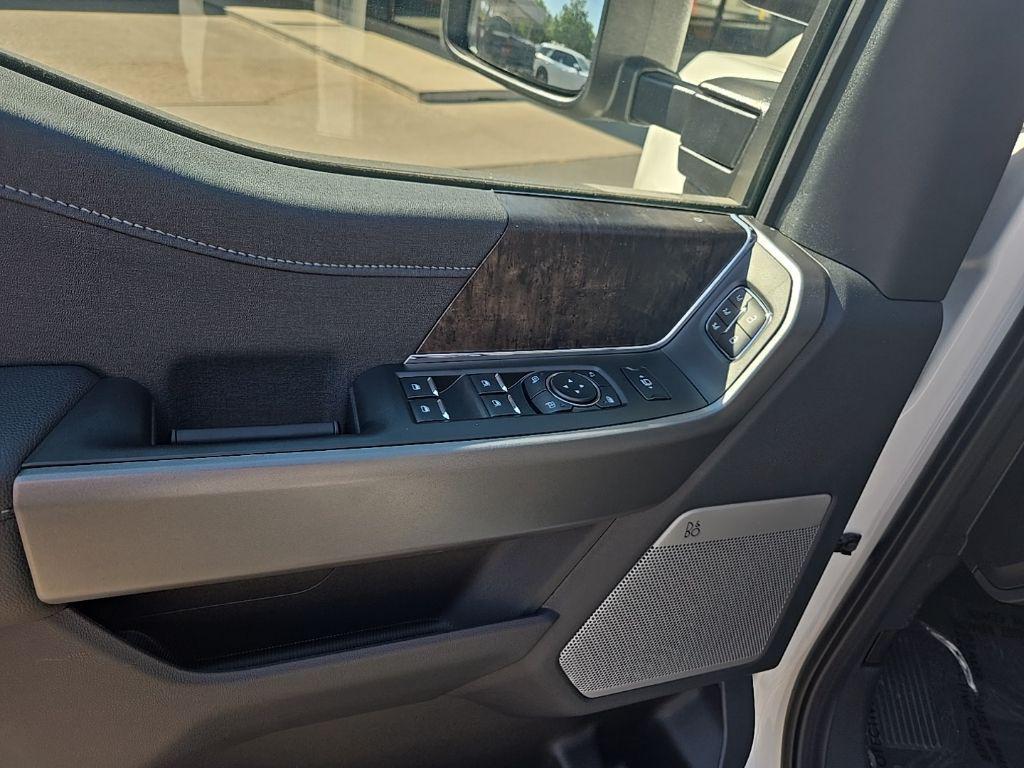 new 2025 Ford F-350 car, priced at $81,702