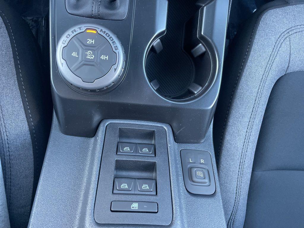 new 2025 Ford Bronco car, priced at $42,075