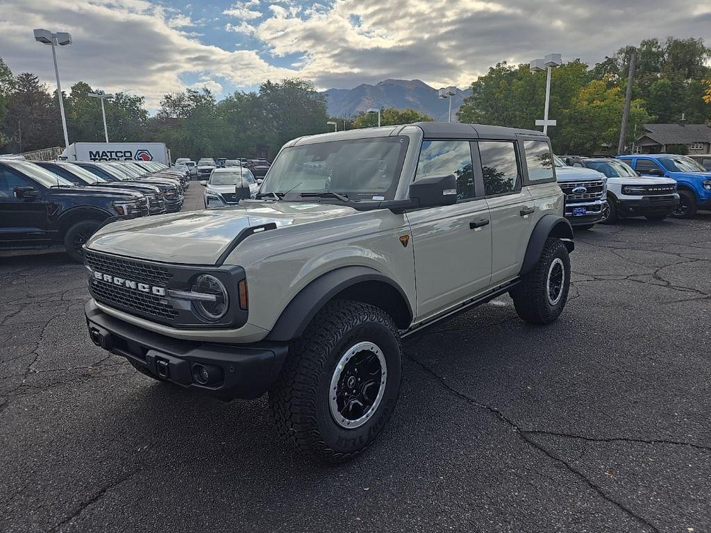 new 2025 Ford Bronco car, priced at $71,152