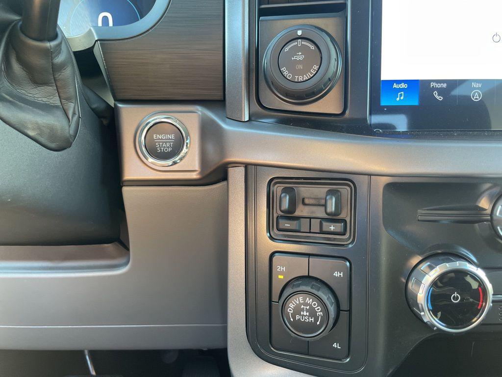 new 2025 Ford F-150 car, priced at $60,184