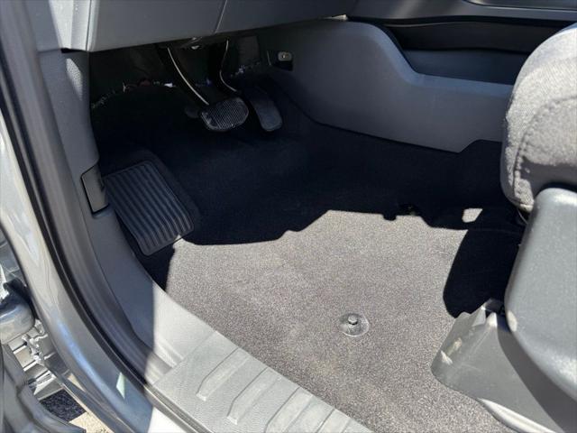 new 2025 Ford F-150 car, priced at $49,090