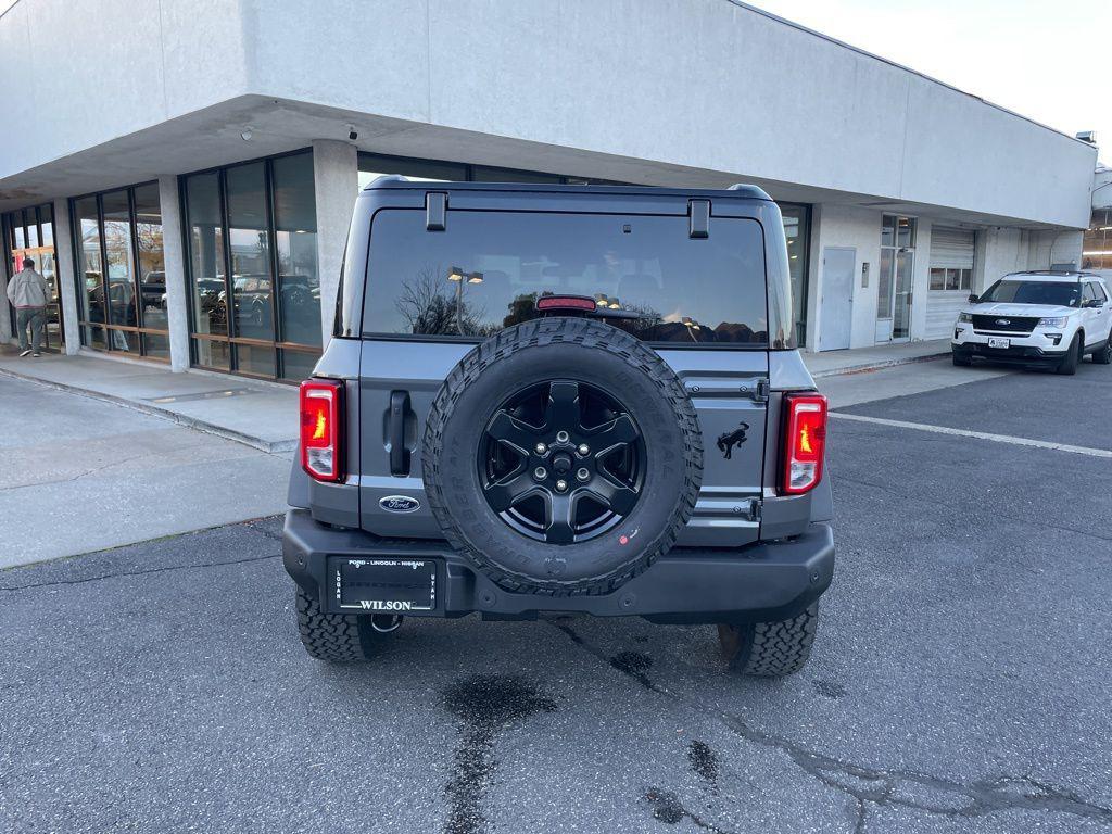 new 2025 Ford Bronco car, priced at $45,665