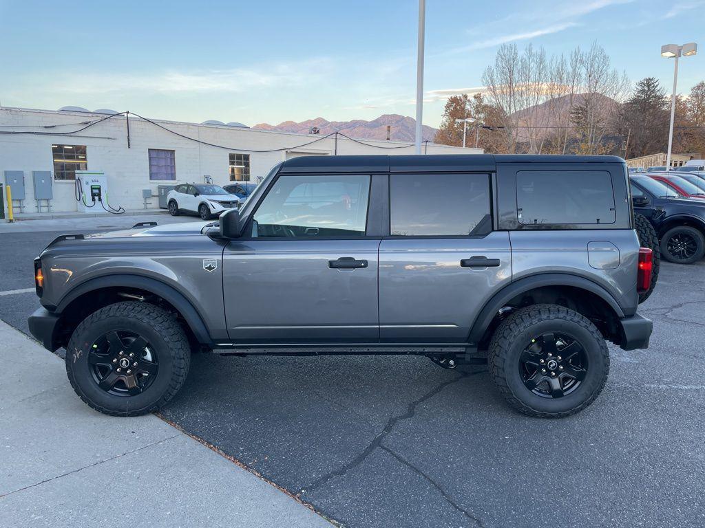 new 2025 Ford Bronco car, priced at $45,665
