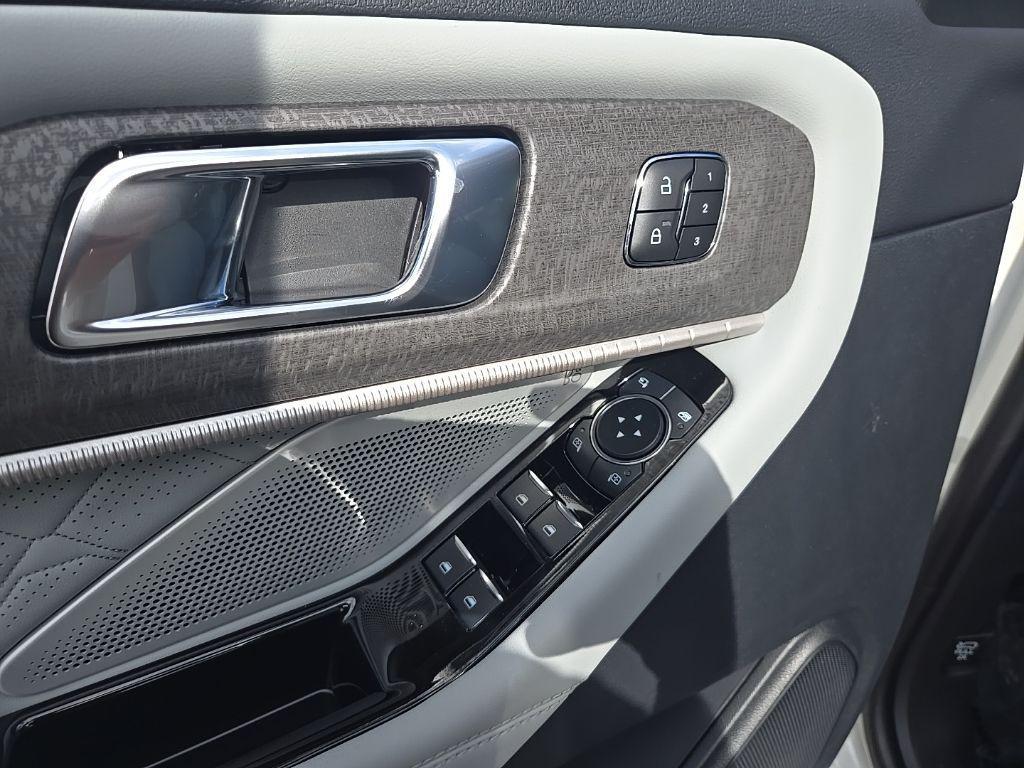 new 2025 Ford Explorer car, priced at $57,011