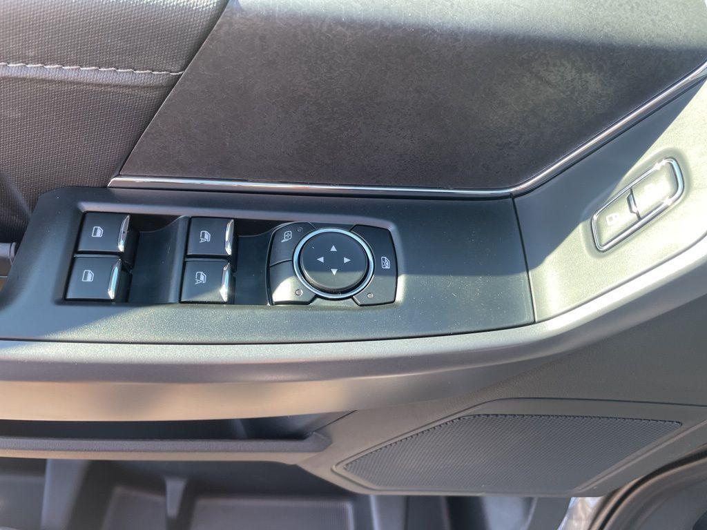 new 2025 Ford F-150 car, priced at $55,568