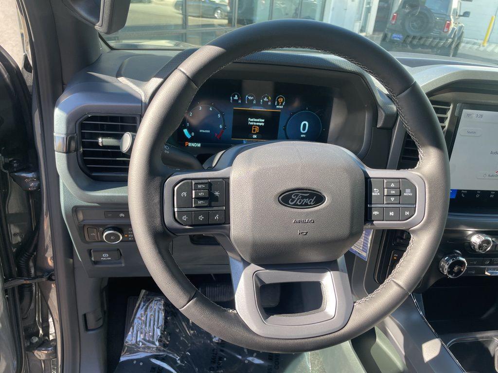 new 2025 Ford F-150 car, priced at $55,568