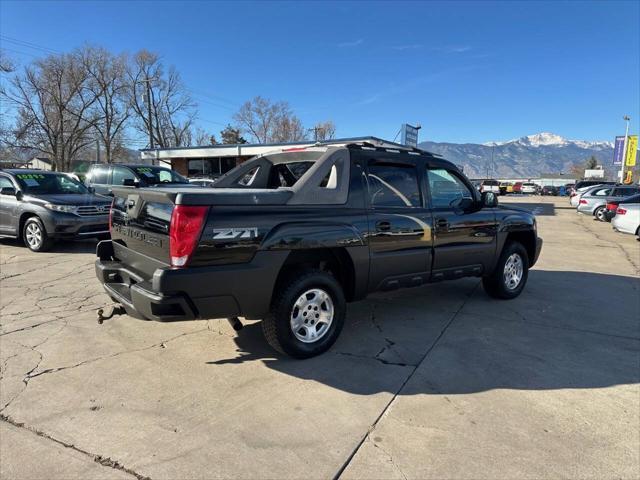 used 2003 Chevrolet Avalanche car, priced at $6,395