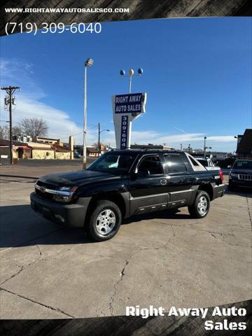 used 2003 Chevrolet Avalanche car, priced at $6,395