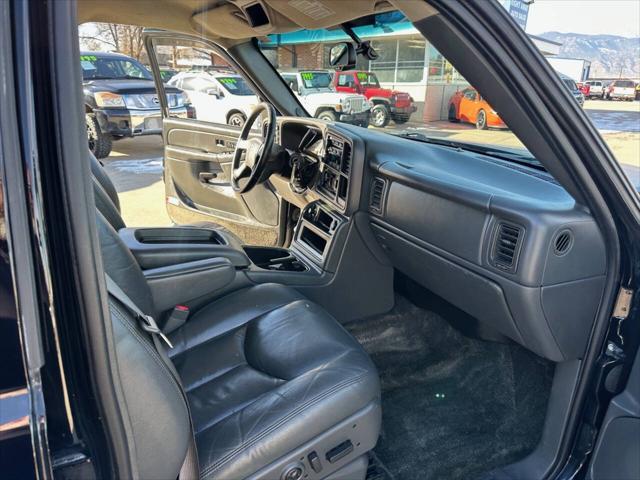 used 2003 Chevrolet Avalanche car, priced at $6,395