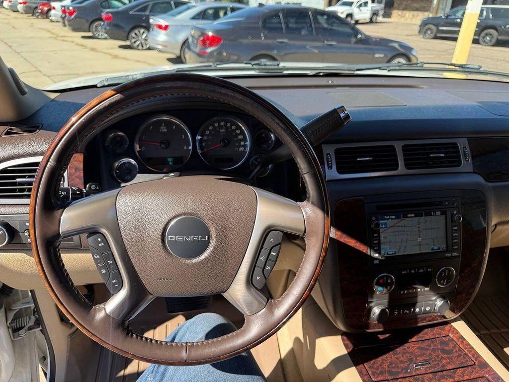 used 2007 GMC Yukon XL car, priced at $7,995