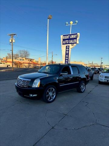 used 2009 Cadillac Escalade car, priced at $7,995